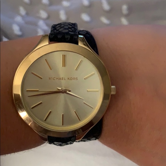 Michael Kors black wrap around wrist watch - Picture 1 of 4